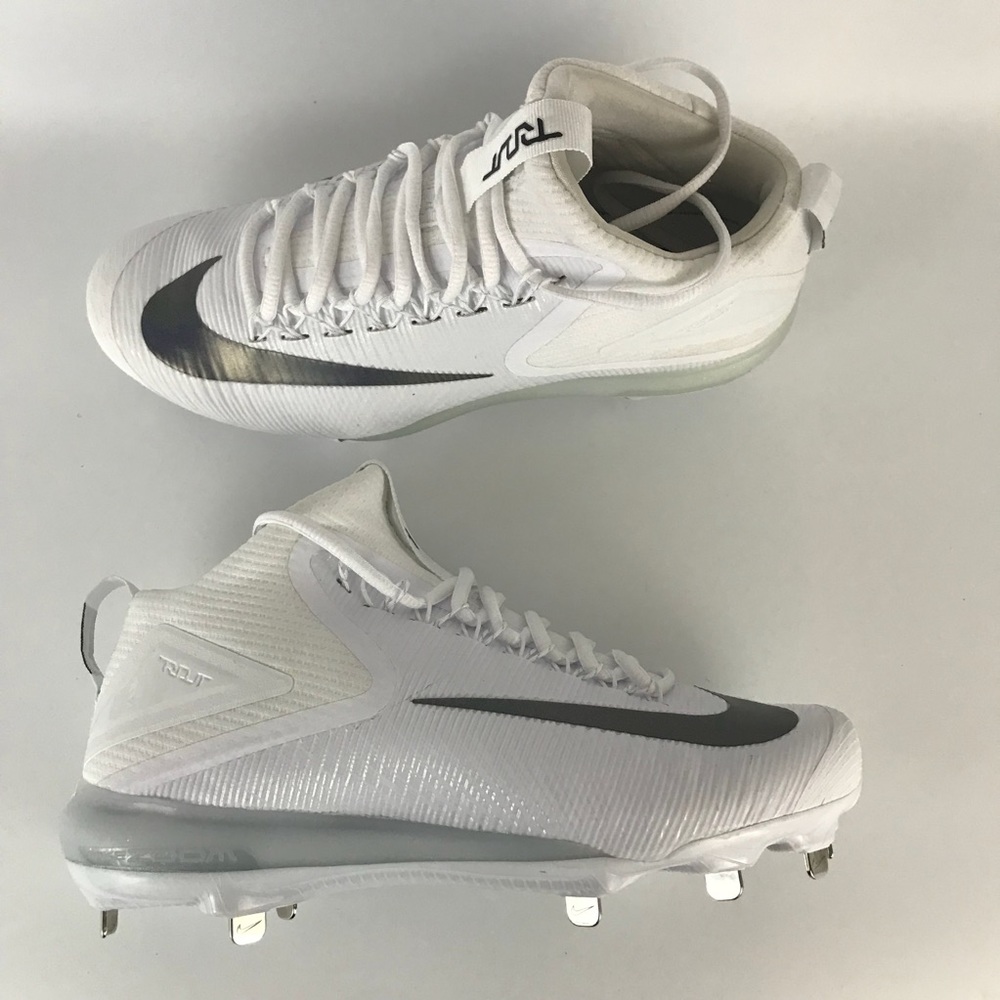 New Nike zoom mike trout baseball cleats size 8.5